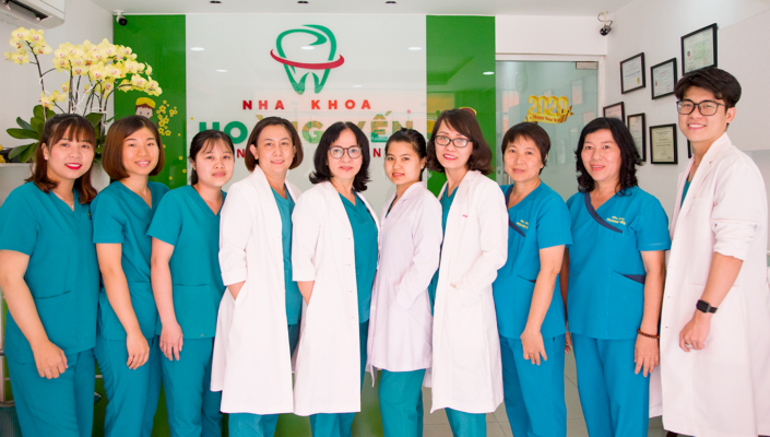 bac si nha khoa hoang yen